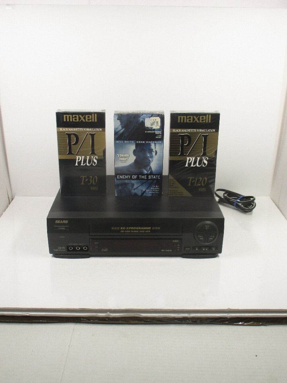 Sears 509-30360 VCR 4 Head Video Cassette Recorder Player w/ 3 Sealed Tapes